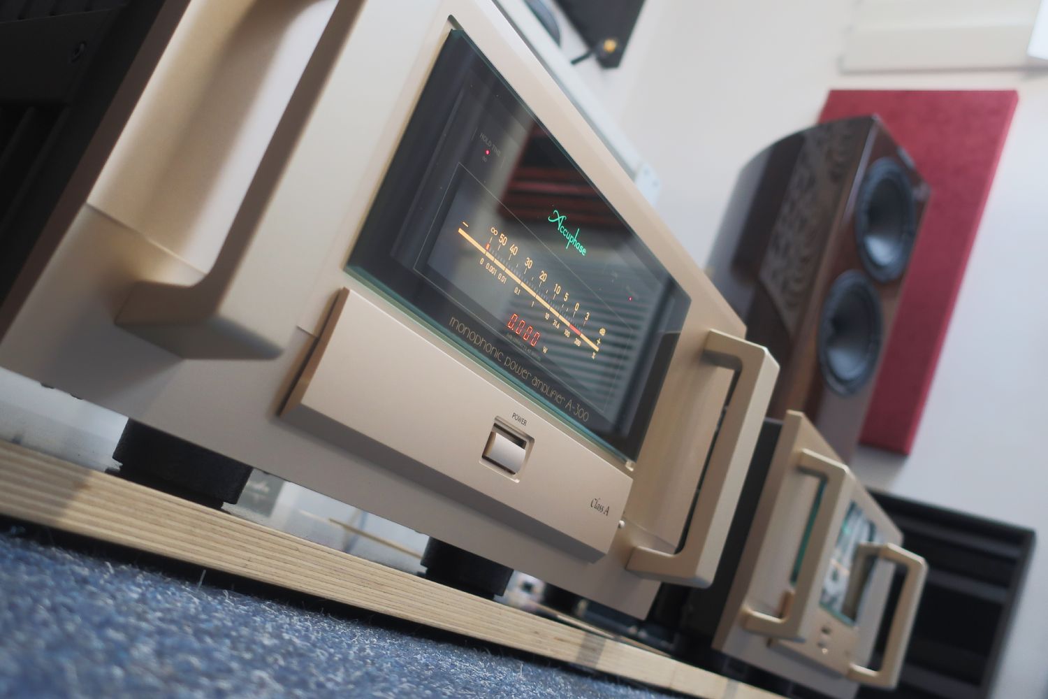 2025-02-28-TST-Accuphase-A-300-21